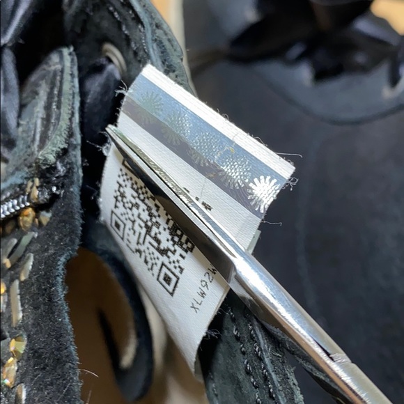 Ugg Black Blaney Crystal Sneakers - Picture 8 of 8